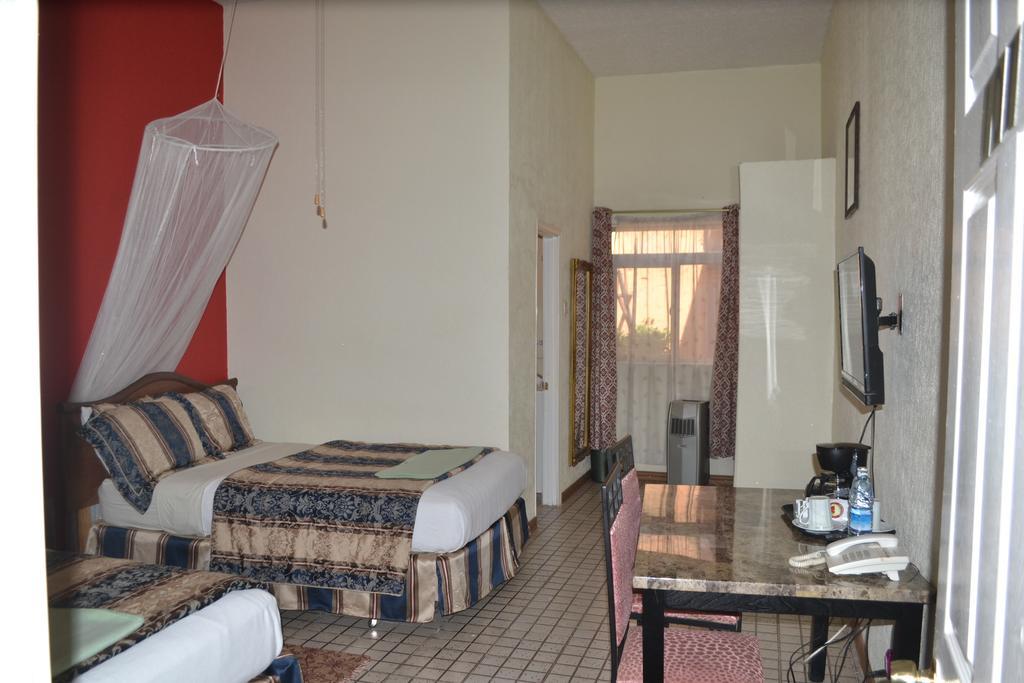 Executive Airport Hotel Entebbe Habitación foto